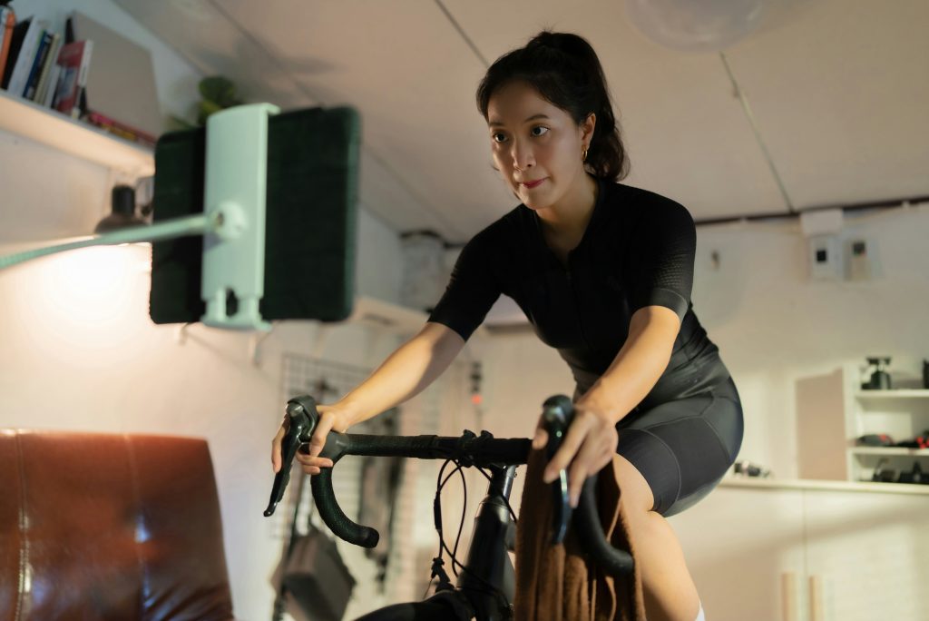HIIT & Conditioning Studio: Camera‑On Energy Sessions